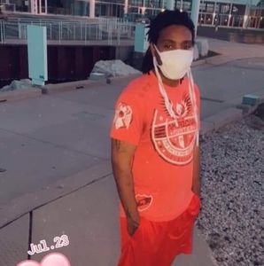 Meet your Posher, Delmargo